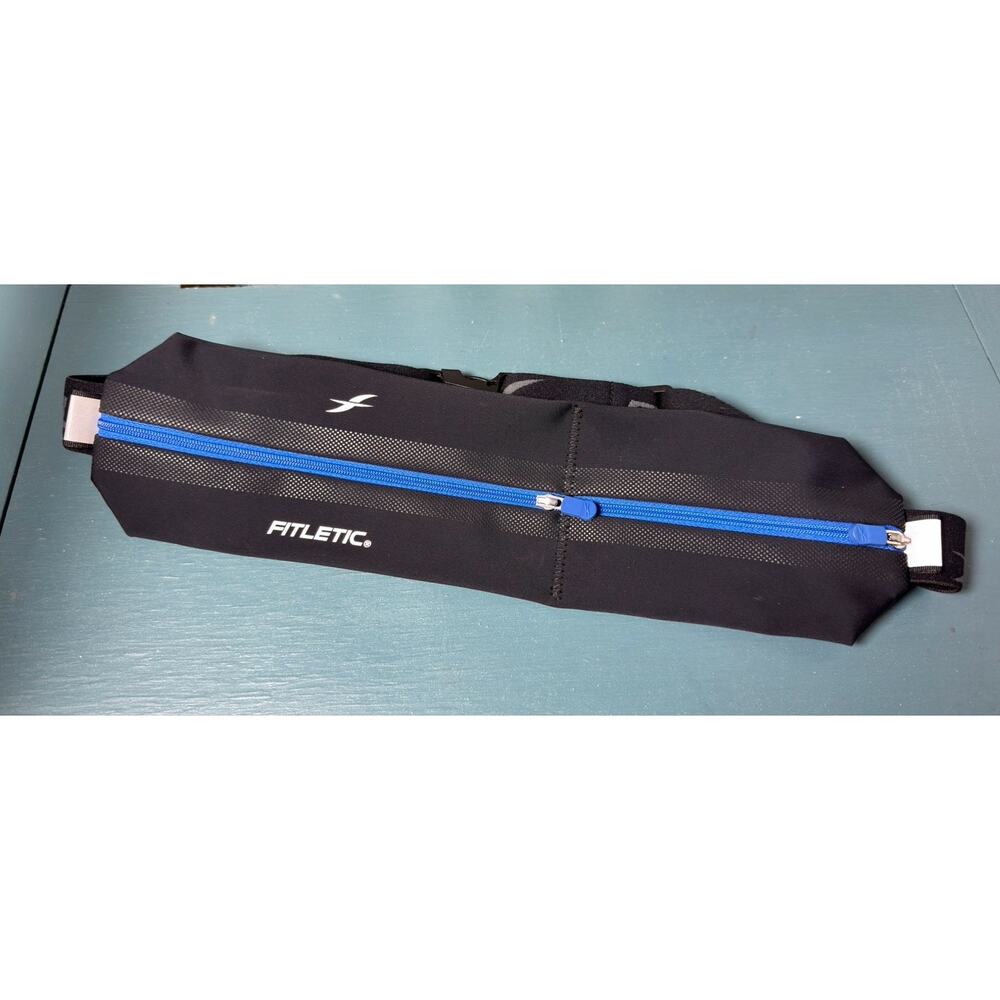 NWOT Fitletic Bolt Fit Double Pocket Running Pouch Belt Black Blue 28-40” Band